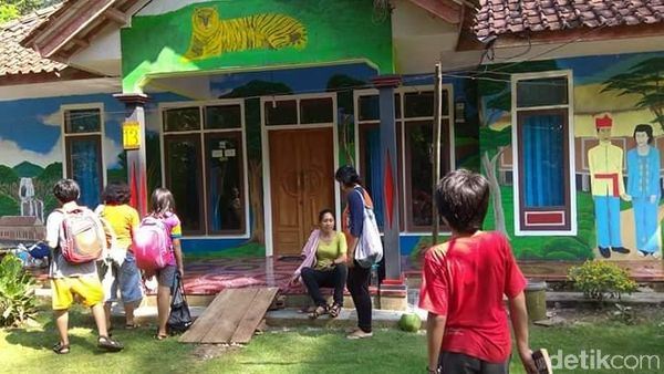 Foto: Menginap Cuma Bayar Rp 50 Ribu di Pangandaran