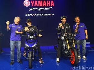 Setelah YZR-M1, Rossi dan Vinales Tunggangi Motor Baru Yamaha