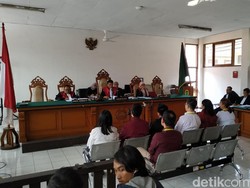 Jaksa Tanya Saksi soal Dana Pengurusan IMB Proyek Meikarta