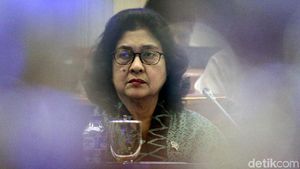 Menkes Nila Moeloek Bahas RUU Kebidanan Bersama DPR