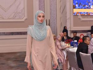 Dijual Rp 170 Juta, Inikah Hijab Termahal Sedunia? Dijual Rp 170 Juta, Inikah Hijab Termahal Sedunia?