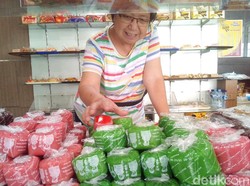 Kue Keranjang Panjunan dari Kota Kudus yang Laris Manis