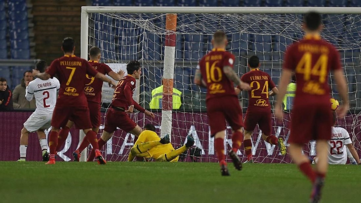 AS Roma bermain imbang 1-1 melawan AC Milan dalam lanjutan Liga Italia (Foto: Paolo Bruno/Getty Images)
