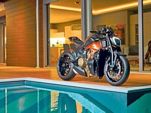 Modifikasi Ducati Panigale V4 Ini Buat Ngiler