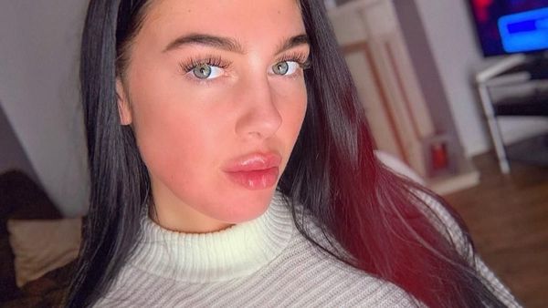 Potret Selebgram yang Viral karena Paksa Pacar Pakai Kaus Gambar Dirinya