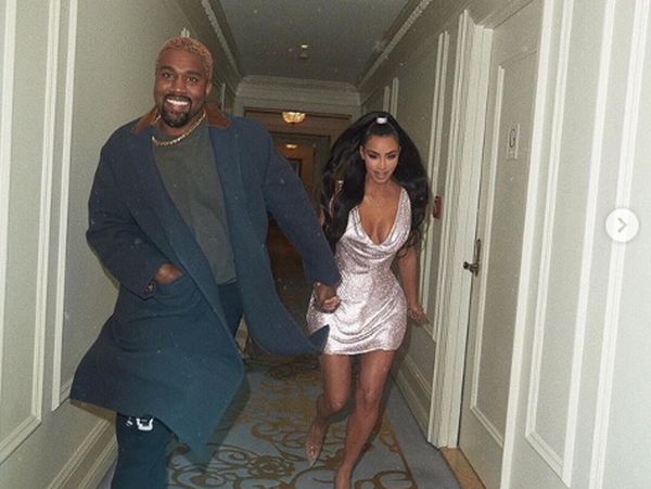 Sweet Couple! Senyum Bahagia Kanye West saat bersama Kim Kardashian