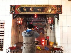 Kelenteng Tertua di Bekasi Bersiap Sambut Imlek