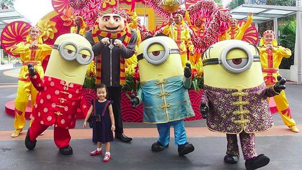 Keseruan Thalia, Putri Ruben Onsu Rayakan Imlek