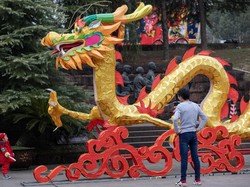 Barongsai, Lentera, Meriahkan Festival Musim Semi di China