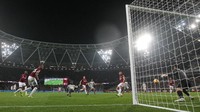 Liverpool mampu mengungguli West Ham lebih dulu lewat gol Sadio Mane di menit ke-22. (Foto: David Klein/Reuters)