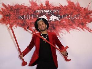 PSG vs MU: Neymar Nonton di Stadion atau Ikut Karnaval di Brasil?