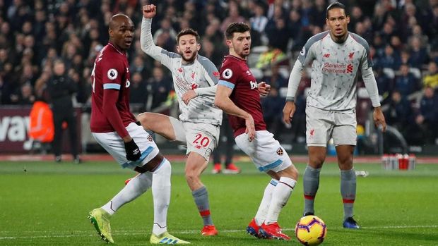 Klopp Bakal Contek Taktik Sarri di Chelsea