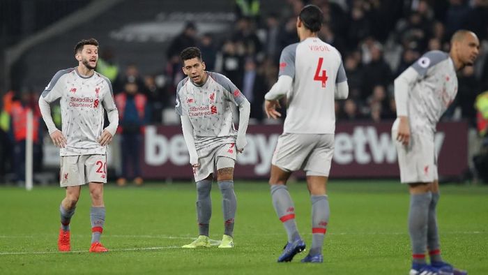 Pemain Liverpool usai diimbangi oleh West Ham United. (Foto: David Klein/Reuters) Pemain Liverpool usai diimbangi oleh West Ham United. (Foto: David Klein/Reuters)