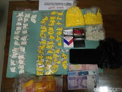 Ribuan Pil Obat Terlarang Diamankan dari Pengedar di Kudus