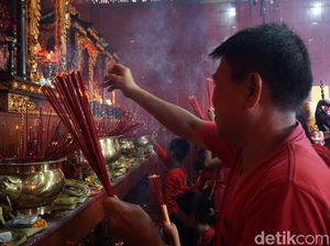 Harmoni Imlek di Griya Kongco Dwipayana Bali