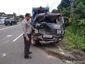 Kecelakaan Beruntun Libatkan 3 Mobil di Tulungagung, 1 Orang Luka
