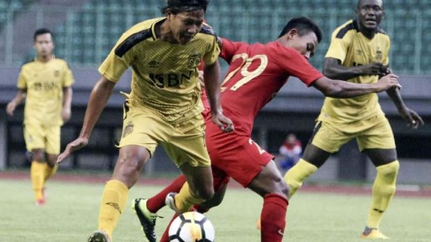 Bhayangkara FC vs Timnas U22