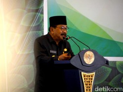 Gubernur Soekarwo Punya Alasan Belum Nyatakan Jatim KLB DB