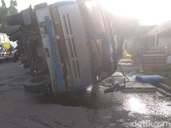 Kecelakaan Truk Banyak Disebabkan Sopir yang Lalai