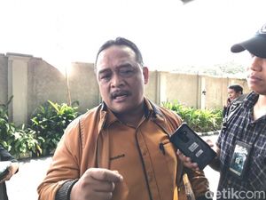 Emak-emak Kampanye Hitam ke Jokowi, TKN Singgung Politik Halal-Haram-Hantam