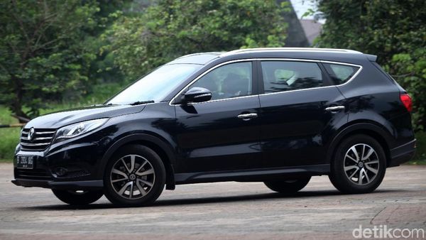 DFSK Glory 580, Penantang CR-V dari China