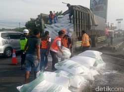 Truk Mogok di Tengah Perlintasan Rel, 6 KA Terlambat Tiba di Kediri