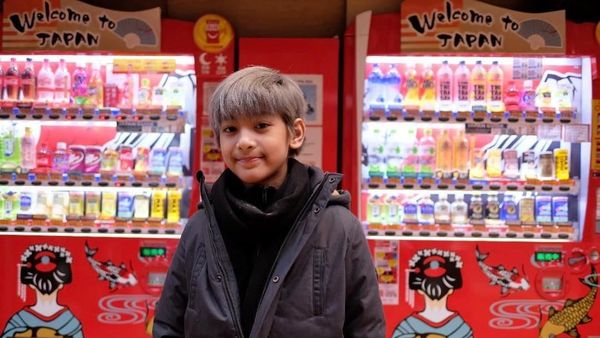 Si Ganteng Kenzy, Anak Andre Taulany yang Doyan Kulineran