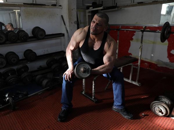 Ikut Kompetisi Binaraga, Muazin Sixpacks Ini Dipecat