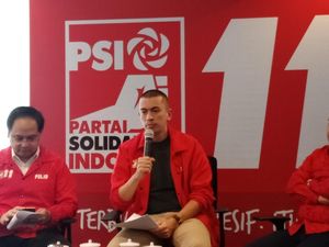 PSI Miris Anggota DPRD DKI Gadai SK: Solusinya Fundraising dari Pemilih PSI Miris Anggota DPRD DKI Gadai SK: Solusinya Fundraising dari Pemilih