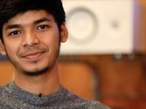 Allfy Rev, Pemuda Mojokerto yang Ingin Menduniakan RI Lewat Musik