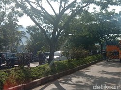 Bangkai Bus Dievakuasi, Jalan Bandung-Garut Contraflow
