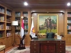 Menilik Ruang Kerja Prabowo di Bojongkoneng