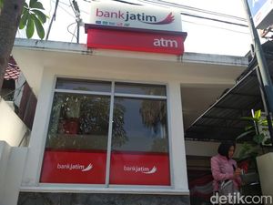 Pelaku Juga Membobol Dua ATM di Tulungagung Pelaku Juga Membobol Dua ATM di Tulungagung
