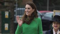 Gaun Kate Middleton Ini Jadi Lelucon Gara-gara Netizen Lihat Penampakan Aneh