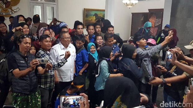 Buruh Desak Bupati Sukabumi Tuntaskan PHK dan Tunggakan Gaji