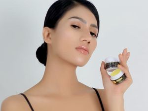 Reva Alexa Pakai Sabu agar Tetap Bugar Saat Syuting Video Klip Reva Alexa Pakai Sabu agar Tetap Bugar Saat Syuting Video Klip