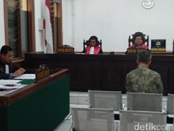 Penyuap Bupati Cirebon Dituntut 1,5 Tahun Bui