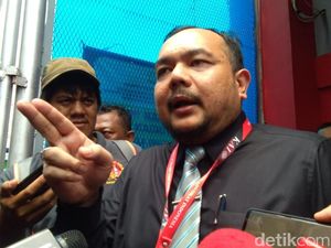 Pengacara Keberatan Ahmad Dhani Dipindah ke Surabaya