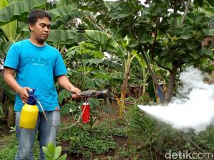 Banyaknya Kasus DB Inspirasi Pria Ini Buat Alat Fogging Portabel Banyaknya Kasus DB Inspirasi Pria Ini Buat Alat Fogging Portabel