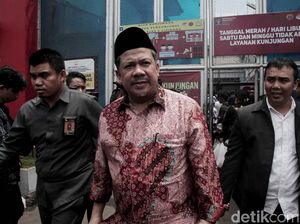 Fahri Hamzah Sindir Banjir di Tol Madiun, Singgung Proyek China Fahri Hamzah Sindir Banjir di Tol Madiun, Singgung Proyek China