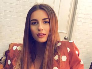 Potret Mantan Pelayan Cantik yang Memikat Bos Stasiun TV, Kini Jadi Artis