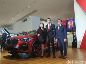 BMW Rilis X4 Terbaru, Harganya Rp 1,4 Miliaran BMW Rilis X4 Terbaru, Harganya Rp 1,4 Miliaran