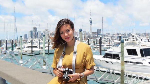 Foto: Gaya Liburan Aline Adita di Selandia Baru
