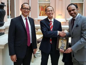 Melirik Investasi Berbasis Syariah Melirik Investasi Berbasis Syariah