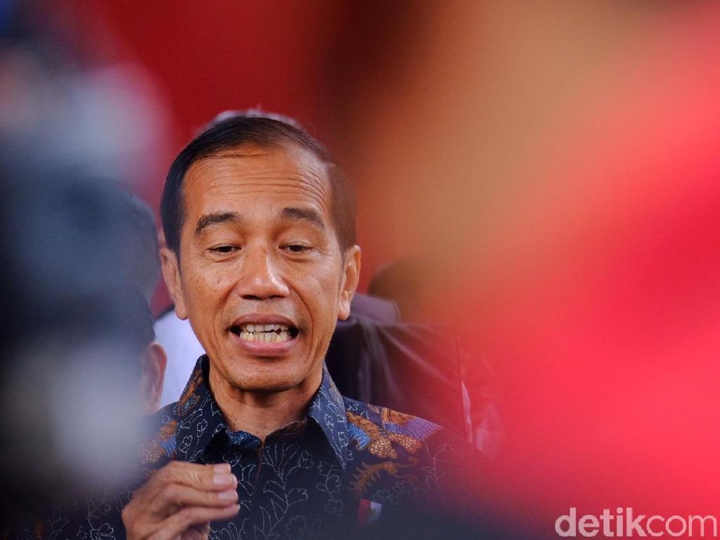Jokowi: Jangan Kufur Nikmat, Pertumbuhan di Atas 5% Disyukuri Jokowi: Jangan Kufur Nikmat, Pertumbuhan di Atas 5% Disyukuri