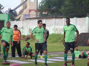 Lawan Persinga, Persebaya Tak Akan Mainkan Otavio Dutra