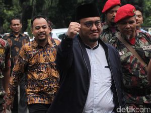 Kuasa Hukum Duga Ada Upaya Kriminalisasi di Balik Kasus Dahnil Anzar Kuasa Hukum Duga Ada Upaya Kriminalisasi di Balik Kasus Dahnil Anzar