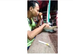 Makan Super Irit ala Netizen, Nasi Plus Lauk untuk Dicium Saja!