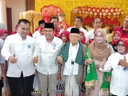 Tiba di Sumbar, Maruf Amin Ingin Raih Suara Besar
