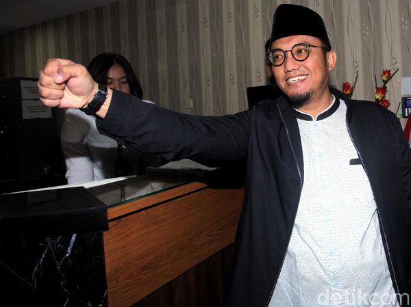 Diperiksa Polisi, Dahnil Anzar Semangat Banget